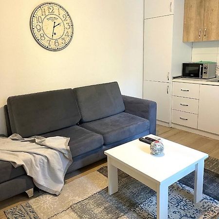 Apartment In The New Bazaar Of Tirana - Hana Blu المظهر الخارجي الصورة