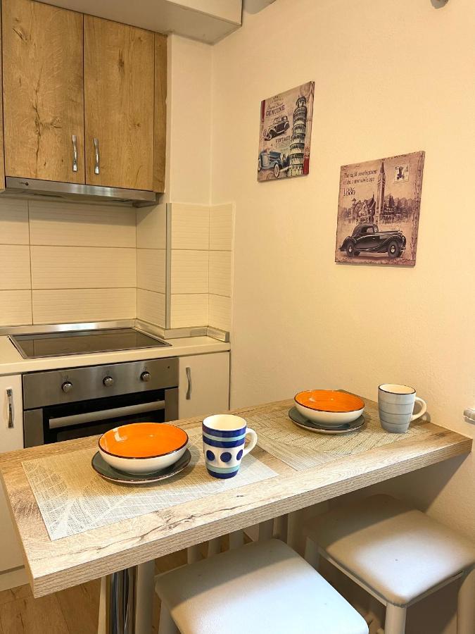 Apartment In The New Bazaar Of Tirana - Hana Blu المظهر الخارجي الصورة