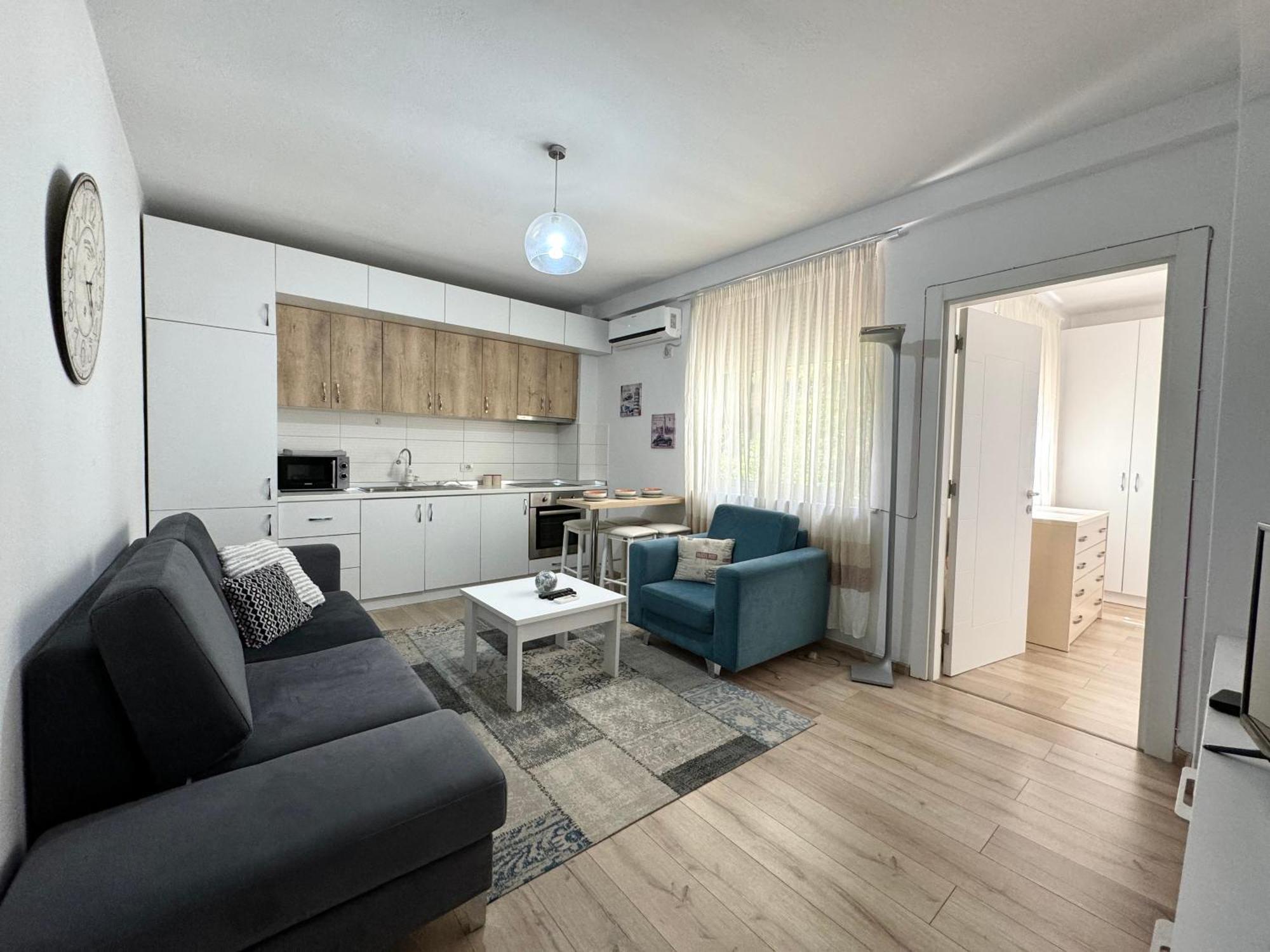 Apartment In The New Bazaar Of Tirana - Hana Blu المظهر الخارجي الصورة